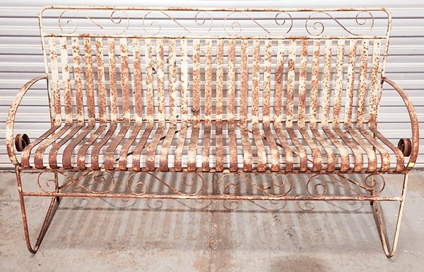 Lot 407 - GARDEN BENCH