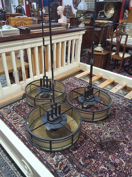 Lot 164 - LIGHT FITTINGS