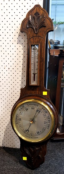 Lot 1107 - BAROMETER