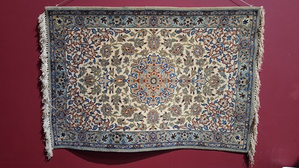 Lot 427 - WALL HANGING