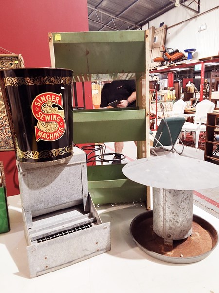 Lot 396 - RUSTIC SUNDRIES