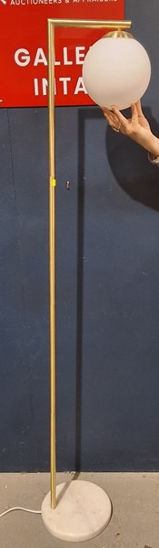 Lot 337 - FLOOR LAMP