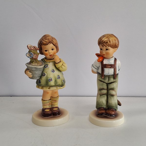Lot 1151 - HŬMMEL FIGURES