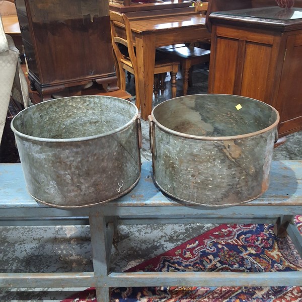 Lot 408 - POTS