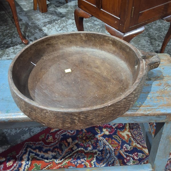 Lot 154 - BIRD BATH