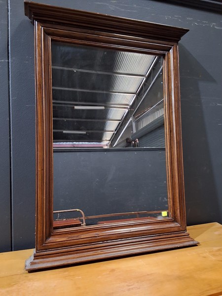 Lot 130 - MIRROR