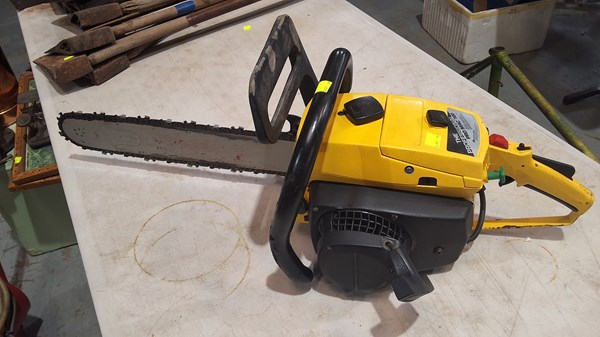 Lot 288 - CHAINSAW