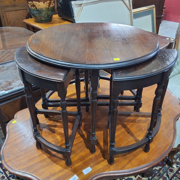 Lot 196 - NEST OF TABLES
