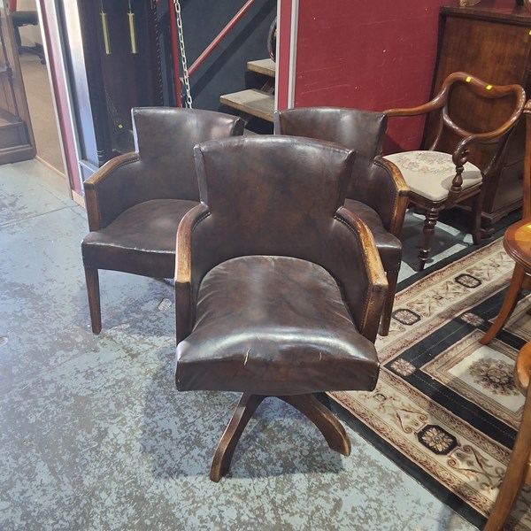 Lot 22 - ARMCHAIRS