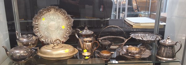 Lot 1339 - METALWARES