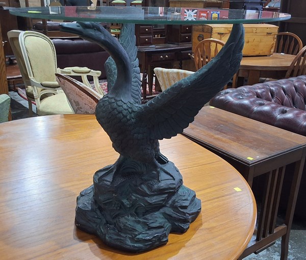 Lot 14 - OCCASIONAL TABLE