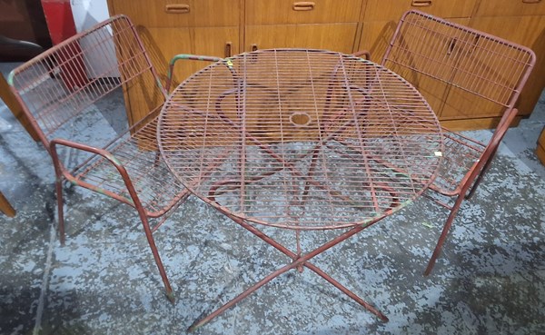 Lot 307 - PATIO SETTING
