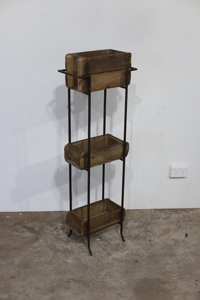 Lot 187 - PLANTER STAND