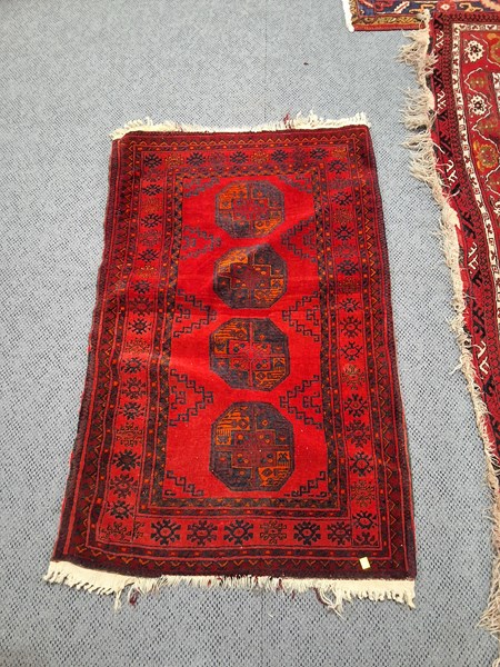 Lot 93 - RUG