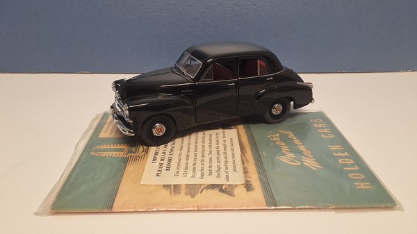 Lot 1214 - CAR MODEL