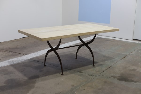 Lot 228 - DINING TABLE