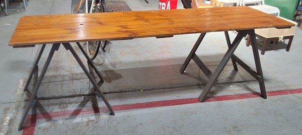 Lot 291 - TRESTLE TABLE