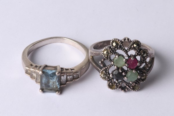 Lot 1017 - RINGS