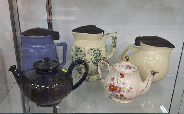 Lot 1419 - TEA TIME!