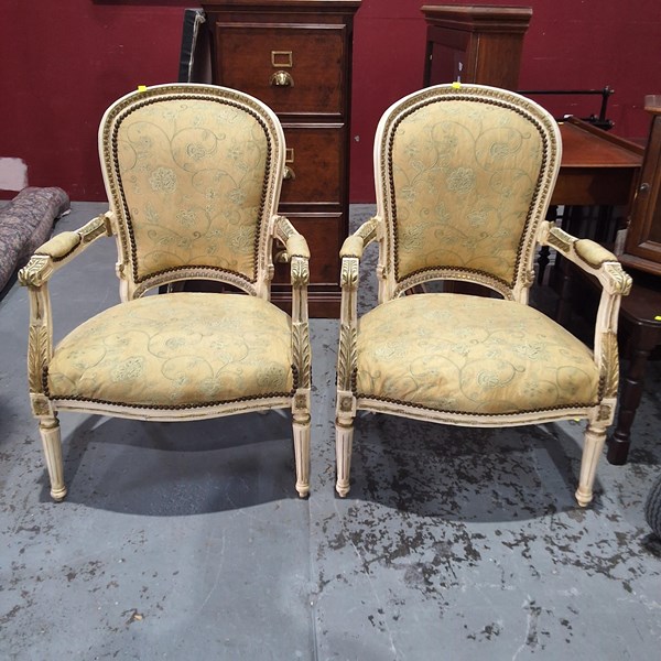 Lot 119 - ARMCHAIRS