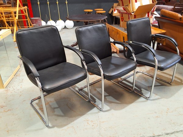 Lot 266 - CHAIRS