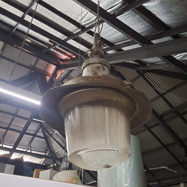 Lot 419 - COPPER STREET LIGHT