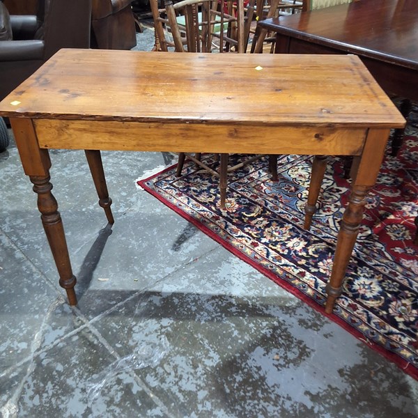 Lot 127 - HALL TABLE
