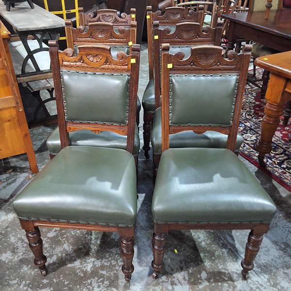 Lot 122 - DINING CHAIRS