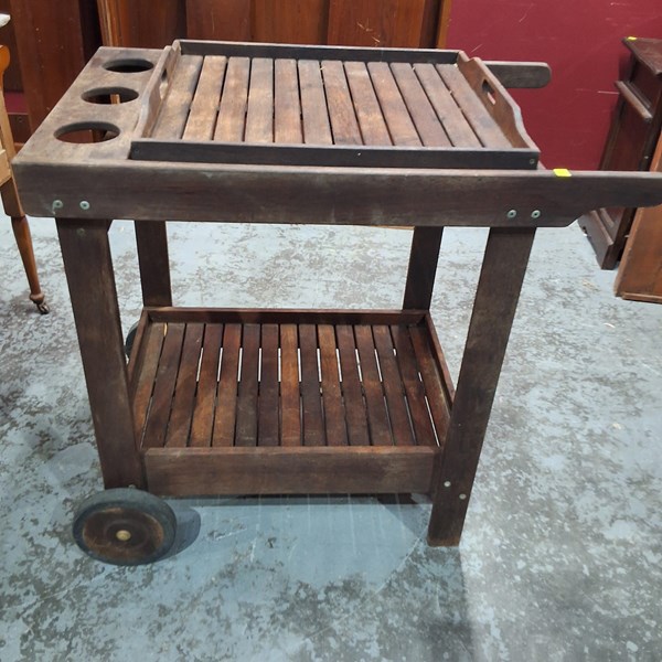 Lot 349 - DRINKS TROLLEY