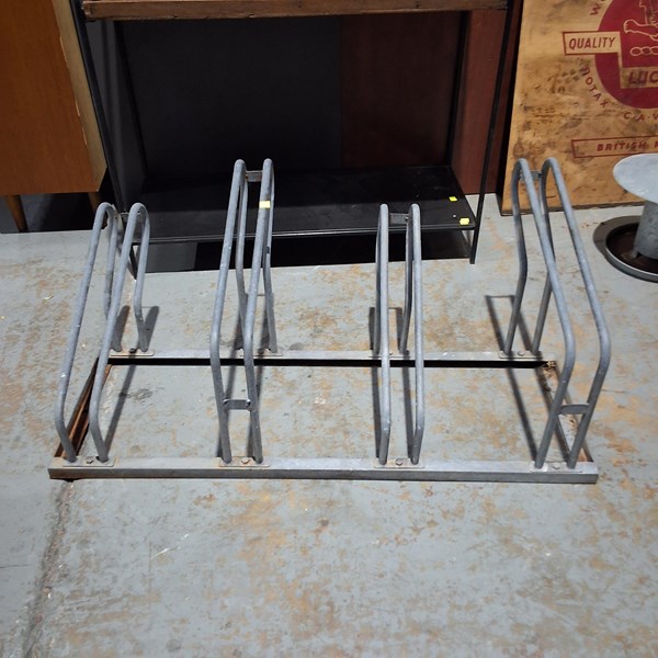 Lot 341 - BIKE RACK