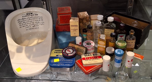 Lot 1359 - HOME HEALERS REQUISITES