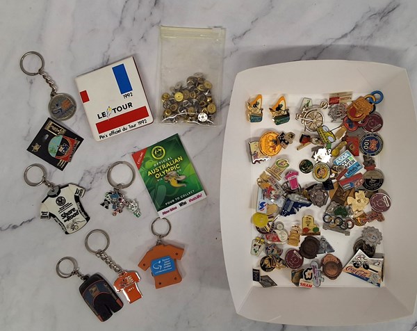 Lot 1050 - CYCLING COLLECTABLES