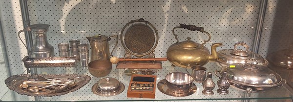 Lot 1272 - METALWARES
