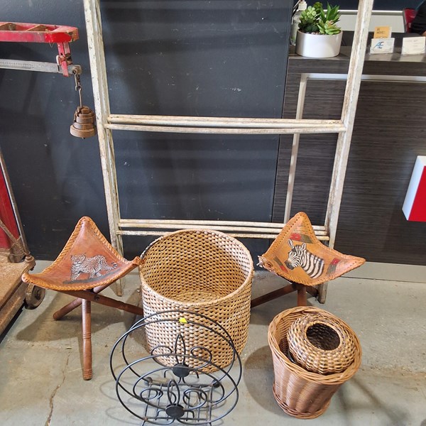 Lot 363 - SUNDRY LOT