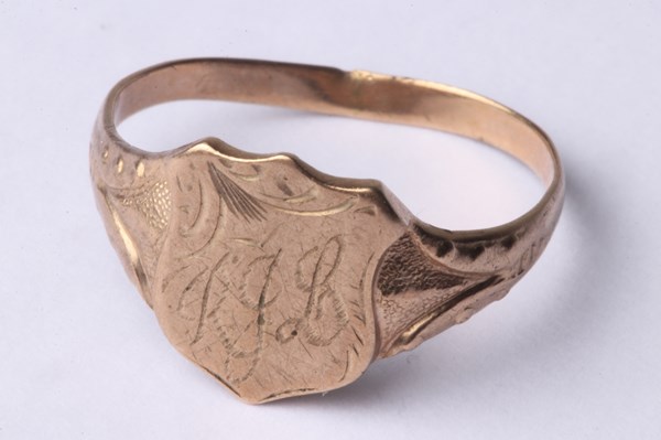Lot 1040 - SCRAP GOLD