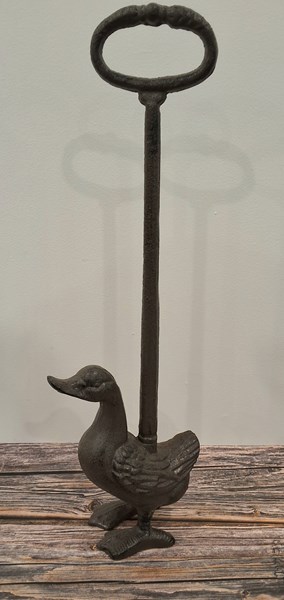 Lot 208 - DOOR STOP
