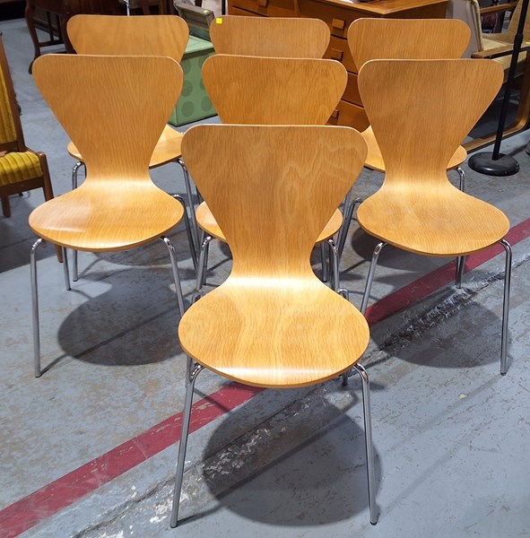 Lot 170 - DINING CHAIRS