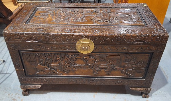 Lot 234 - CAMPHORWOOD TRUNK