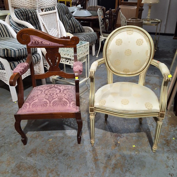 Lot 274 - ARMCHAIRS
