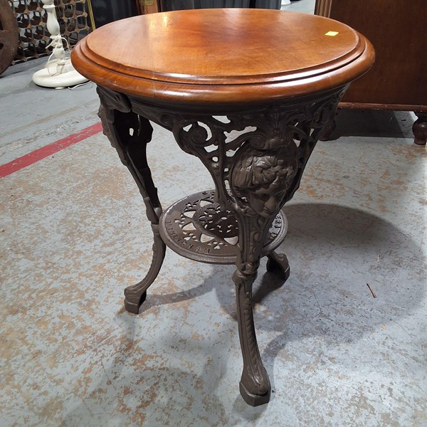 Lot 315 - PUB TABLE