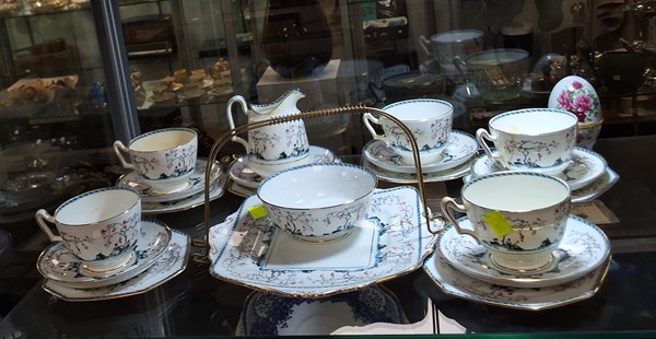 Lot 1202 - TEA SET