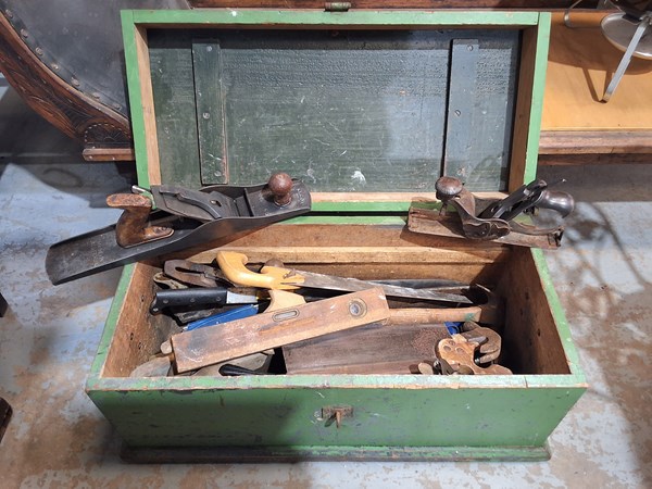 Lot 394 - TOOLS