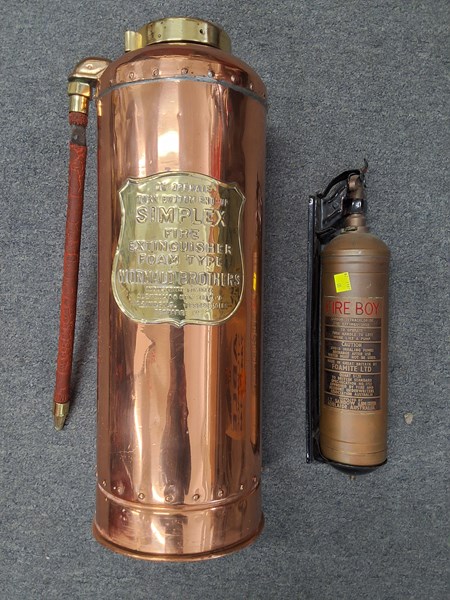 Lot 1394 - FIRE EXTINGUISHERS