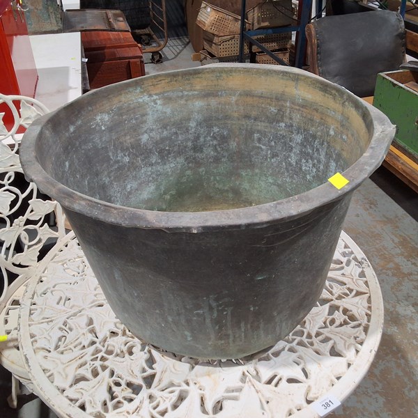 Lot 382 - LAUNDRY COPPER