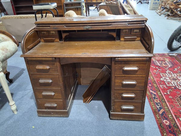 Lot 196 - ROLL TOP DESK