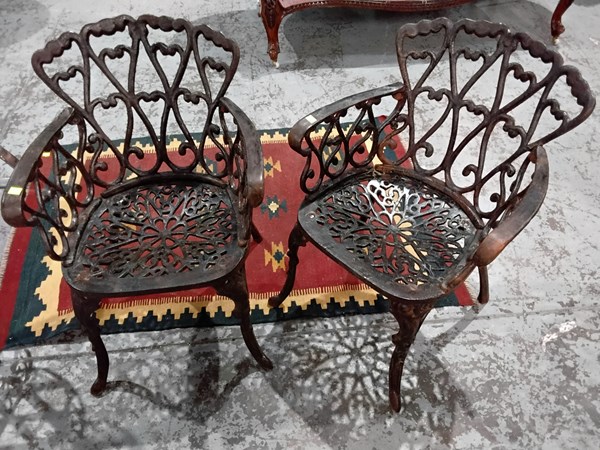 Lot 63 - CHAIRS