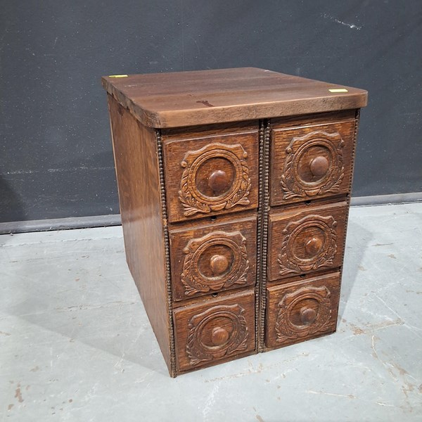 Lot 303 - SEWING DRAWERS