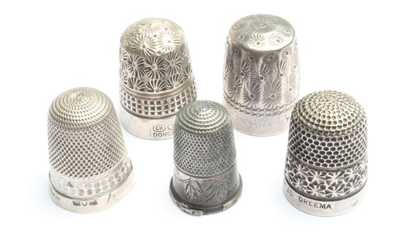 Lot 1050 - THIMBLES