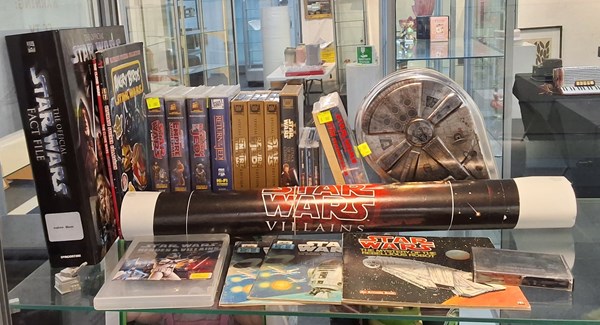 Lot 1361 - STAR WARS