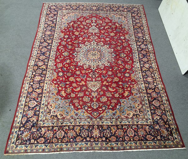 Lot 192 - ISFAHAN PERSIAN RUG